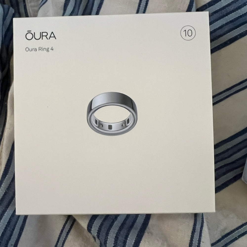 OURA smart ring size 10 new series 4